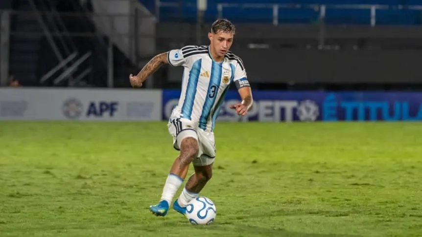 Quién es el juvenil que no debutó en Primera, viajó con la Selección para la gira previa al Mundial y podría ser récord