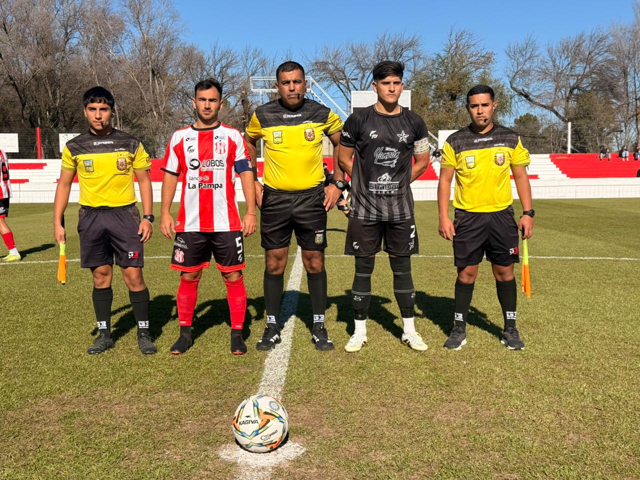 Racing rescató un valioso empate ante el  siempre candidato Costa Brava en General Pico